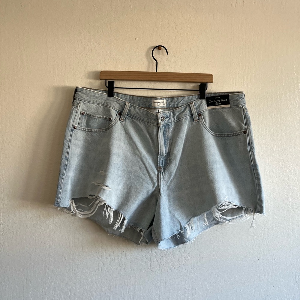 Abercrombie The Baggy Short Curve Love- Low Rise Size 20